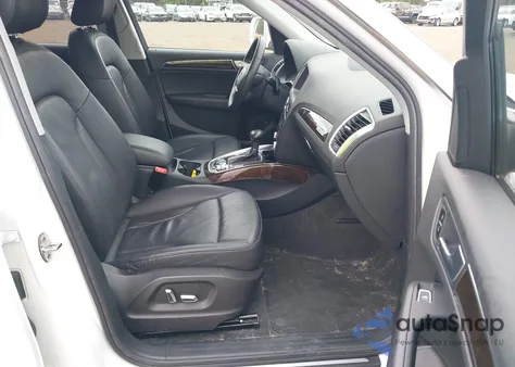 2014 Audi Q5 2.0T Premium from USA, damaged, VIN WA1LFAFP9EA010849